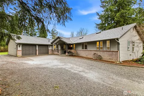 24421 SE 387th St, Enumclaw, WA 98022