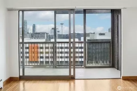 320 Melrose Ave E #403, Seattle, WA 98102