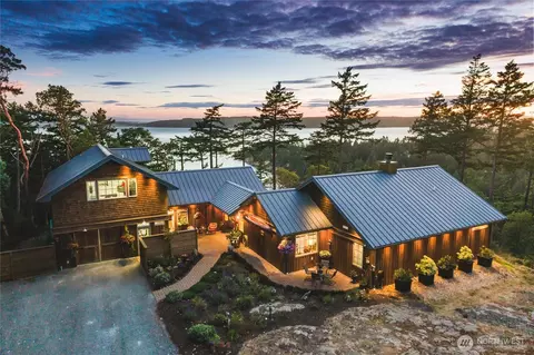 11 Eagles Nest Dr, La Conner, WA 98257