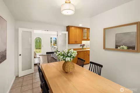 Dining - 19814 10th Dr SE, Bothell, WA 98012 photo 2 of 2