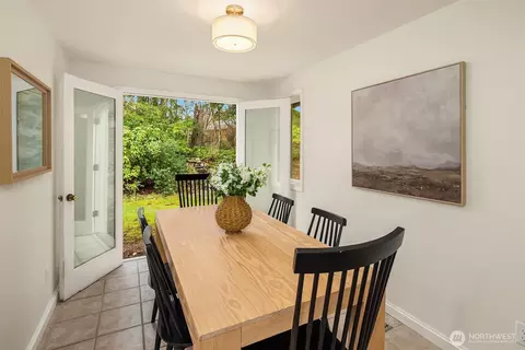 Dining - 19814 10th Dr SE, Bothell, WA 98012 photo 1 of 2