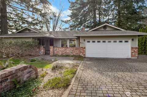 3715 Goldcrest Hts NW, Olympia, WA 98502