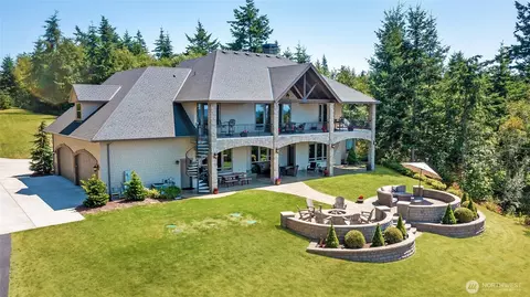 67 Gilbertson Rd, Camano Island, WA 98282
