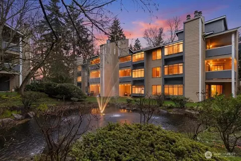 4810 200th St SE #D303, Lynnwood, WA 98036