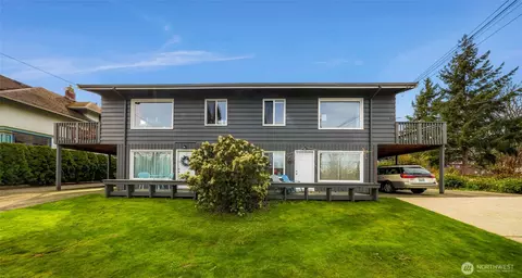 800 E Maple St, Bellingham, WA 98225