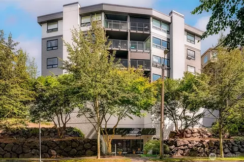 5000 California Ave SW #405, Seattle, WA 98136