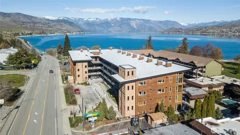 2220 W Woodin Ave #106, Chelan, WA 98816