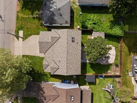 View/Area - 511 Harrison St, Sumner, WA 98390 photo 1 of 2