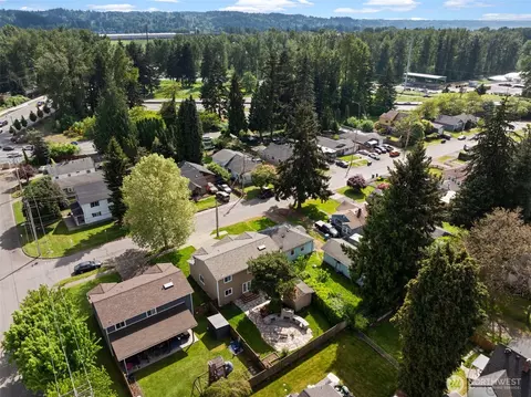 View/Area - 511 Harrison St, Sumner, WA 98390 photo 2 of 2