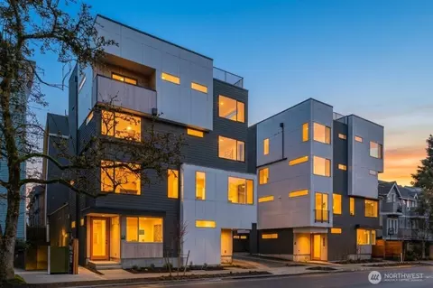 1125 A 10th Ave E, Seattle, WA 98102