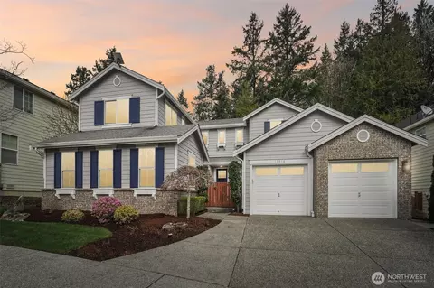 13916 SE 86th St, Newcastle, WA 98059