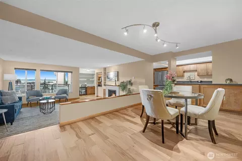 200 James St #307, Edmonds, WA 98020