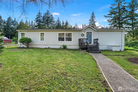18618 27th St NW, Lakebay, WA 98349