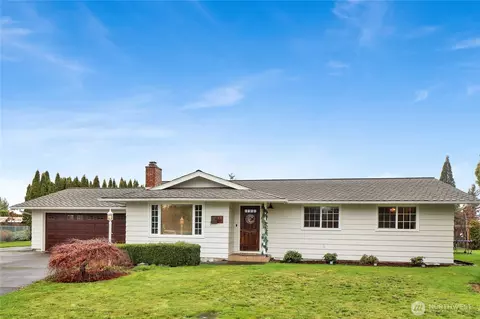 851 Garden Dr, Lynden, WA 98264