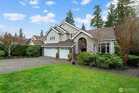 10810 177th Ct NE, Redmond, WA 98052