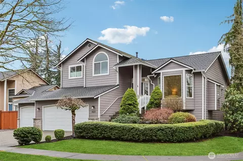 820 123rd Ave NE, Lake Stevens, WA 98258