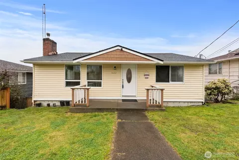 7642 S Thompson Ave, Tacoma, WA 98408
