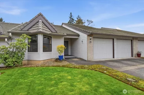 3300 NE 164th St #D2, Ridgefield, WA 98642