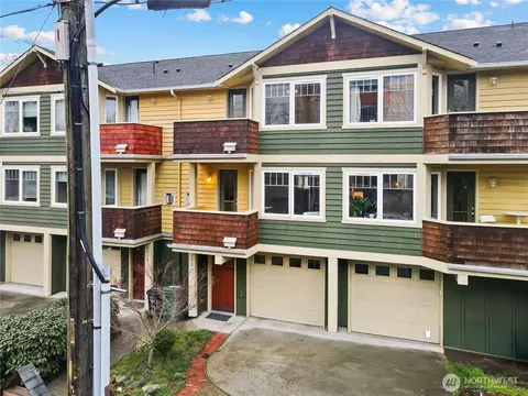 6342 5th Ave NE, Seattle, WA 98115