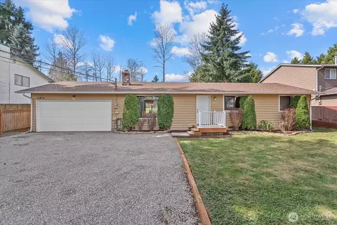 11814 Meridian Ave S, Everett, WA 98208