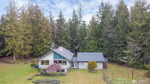 3547 Deer Park Rd, Port Angeles, WA 98362