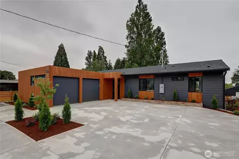 1324 N Hawthorne St, Tacoma, WA 98406