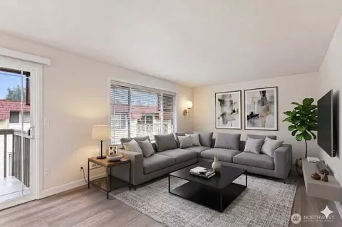 14200 SE 6th St #57, Bellevue, WA 98007