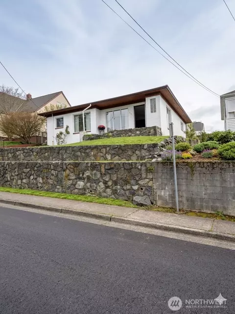 314 Bryan Ave, Bremerton, WA 98312