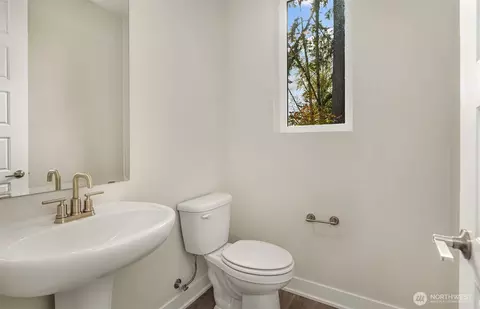 Bath - 1004 243rd Pl SE #B, Bothell, WA 98021 photo 1 of 4