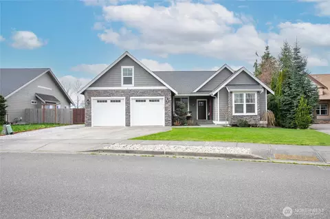Exterior - 715 Red Maple Loop, Everson, WA 98247 photo 6 of 7