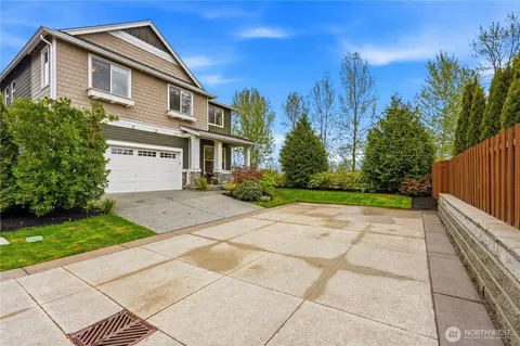 Exterior - 4325 30th Dr SE, Everett, WA 98203 photo 7 of 7