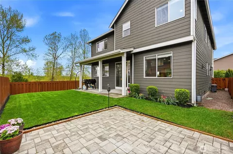 Exterior - 4325 30th Dr SE, Everett, WA 98203 photo 5 of 7