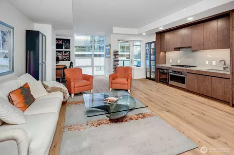 121 Stewart St #504, Seattle, WA 98101