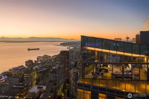 121 Stewart St #504, Seattle, WA 98101