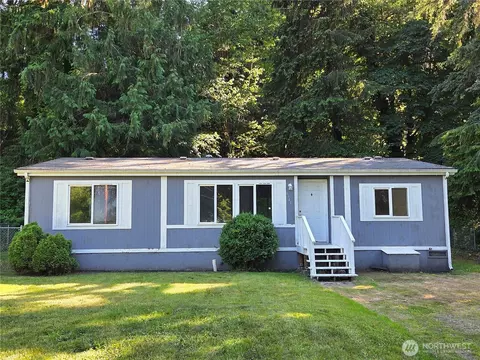 8341 Daphne Ct SE, Yelm, WA 98597