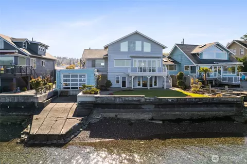 1834 Day Island Blvd W, University Place, WA 98466