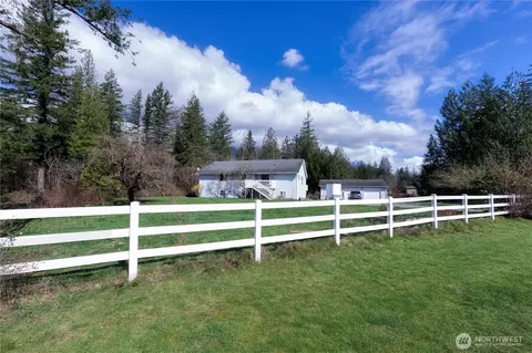 40815 Dorman Rd, Gold Bar, WA 98251