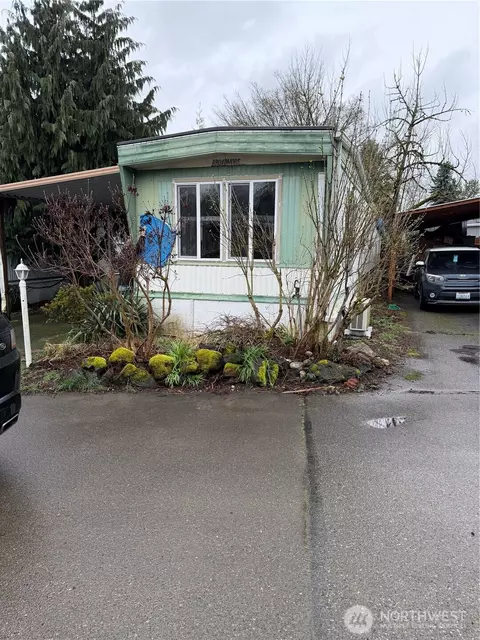 7301 NE 175th #212, Kenmore, WA 98028