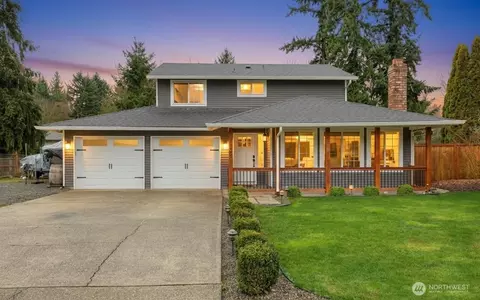 12002 151st Ct E, Puyallup, WA 98374
