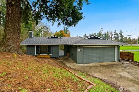 1302 Bloyd St, Kelso, WA 98626