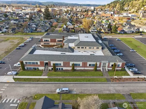 Exterior - 101 SW 2nd St, Chehalis, WA 98532 photo 1 of 2