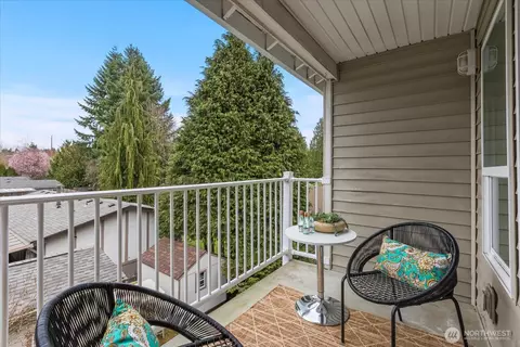 Exterior - 2009 196th St SE #E303, Bothell, WA 98012 photo 5 of 7