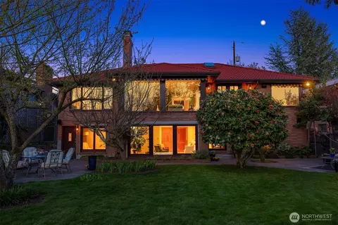 12715 Palatine Ave N, Seattle, WA 98133