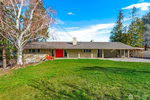 1117 Appleland Dr, Wenatchee, WA 98801