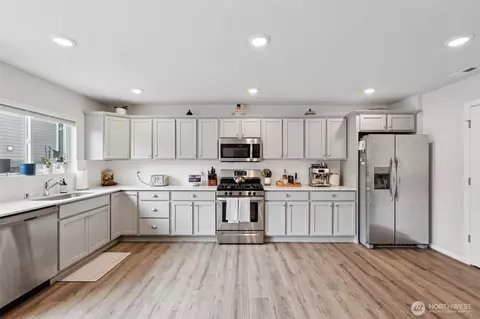 Kitchen - 1423 Cascade St, Sultan, WA 98294 photo 1 of 3