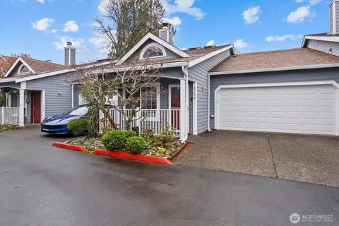 10501 SE 250th Pl #C102, Kent, WA 98031