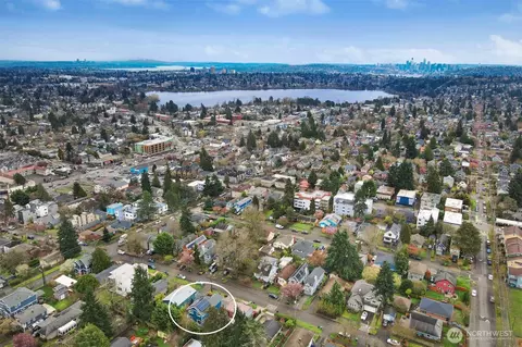 View/Area - 730 N 87th St, Seattle, WA 98103 photo 1 of 3