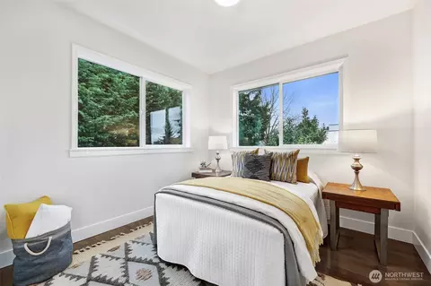 Bedroom - 730 N 87th St, Seattle, WA 98103 photo 3 of 4