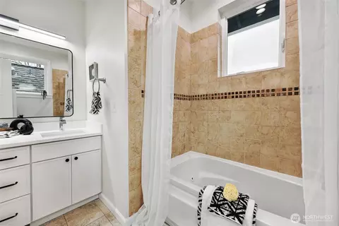Bath - 730 N 87th St, Seattle, WA 98103 photo 5 of 6