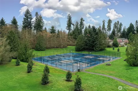 View/Area - 5510 151st Pl SE, Everett, WA 98208 photo 1 of 2